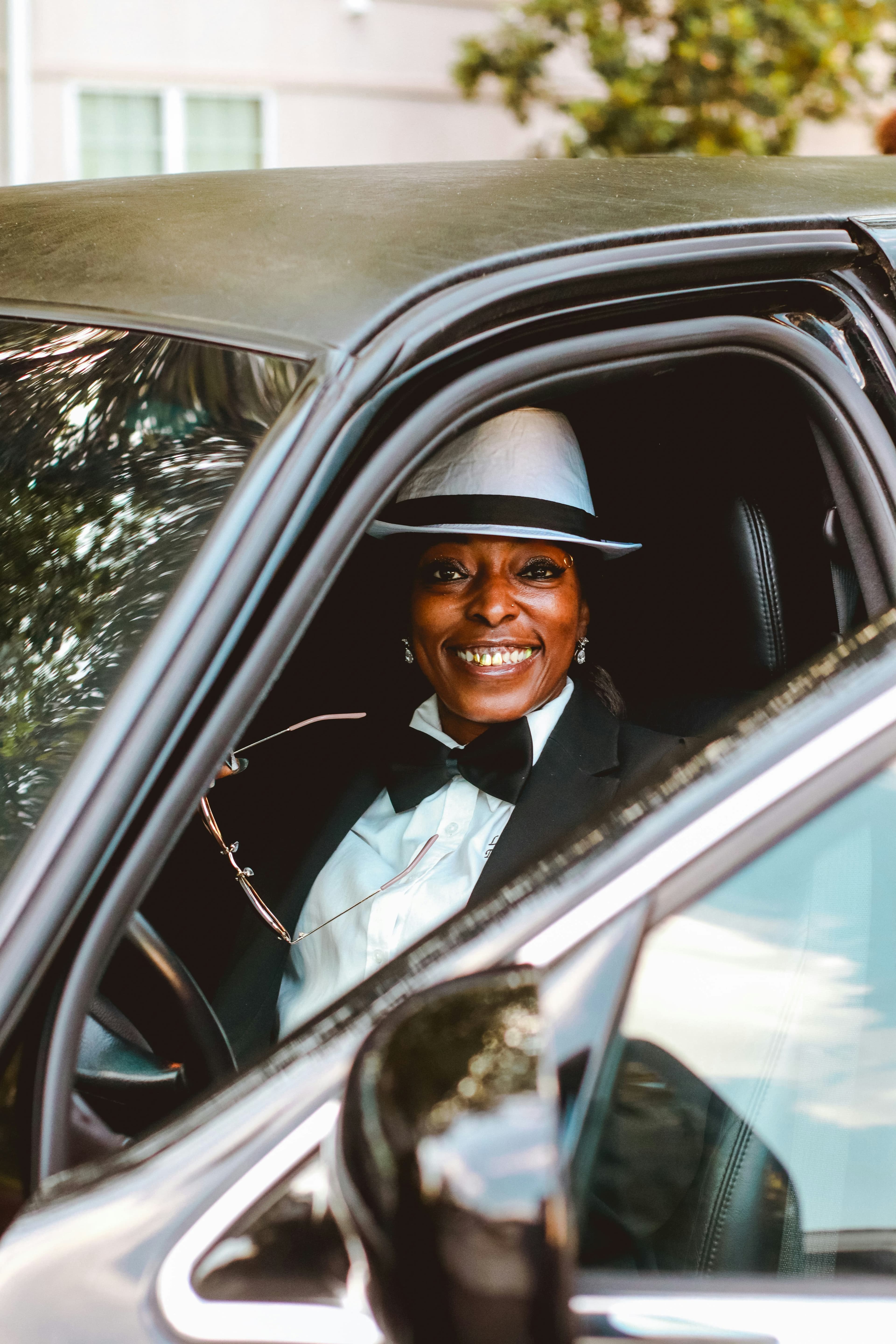 Chauffeur with a car, point to point transfers